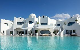 Anantara Santorini Abu Dhabi Retreat-Adults Only